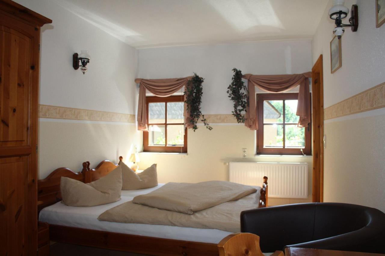 Doppelzimmer-In-Wiesa Thermalbad Wiesenbad المظهر الخارجي الصورة